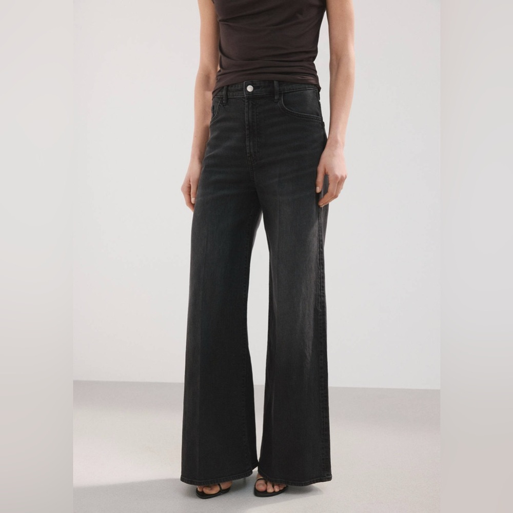 NWT MANGO High-Waisted Wideleg Jeans